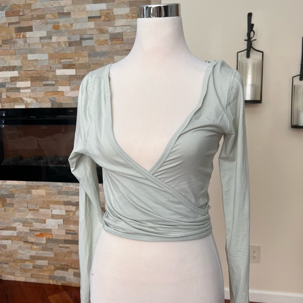 Lululemon baby blue wrap around shirt